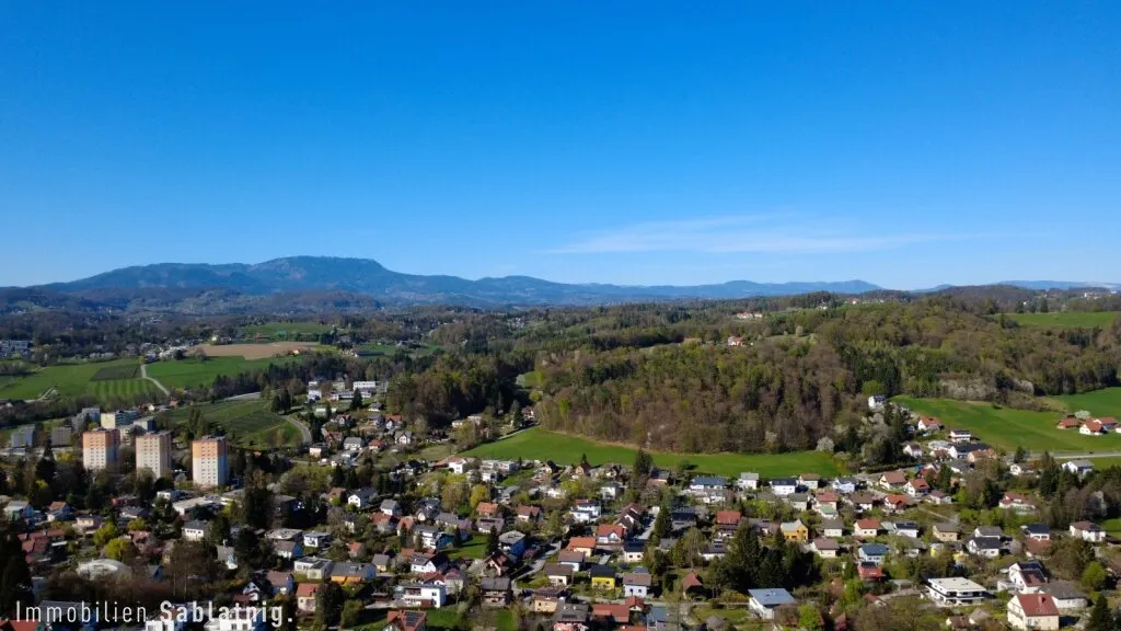 PANORAMA-LAGE MIT UNVERBAUBAREM FERNBLICK! Absolute Privatsphäre & Ruhelage! - Ansicht 3