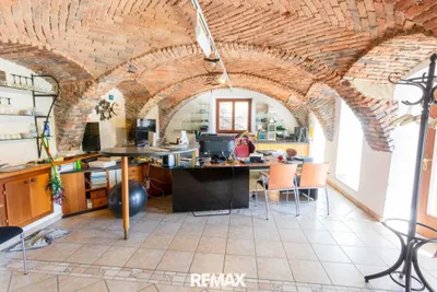 7-Zimmer-Gewerbeimmobilie kaufen in Krems Land – 500 m², € 1.890.000 – Bild 30 von 40