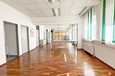 Gewerbeimmobilie mieten in Salzburg Stadt – 195 m², € 2.800 – Bild 5 von 8