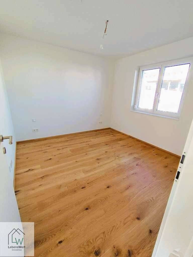 **"Von der Miete ins Glück - Ihr neues Eigenheim!"** Gemütliche 2-Zimmer-Wohnung mit Balkon! - Ansicht 3
