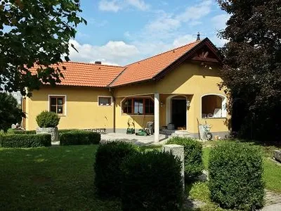 6-Zimmer-Haus kaufen in Linz Land – 240 m², € 790.000 – Bild 10 von 23