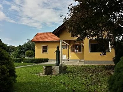 6-Zimmer-Haus kaufen in Linz Land – 240 m², € 790.000 – Bild 11 von 23