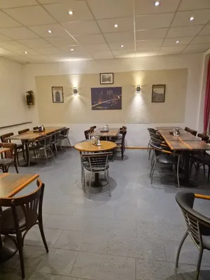 2-Zimmer-Gewerbeimmobilie mieten in Innsbruck – 166 m², € 3.587 – Bild 3 von 4