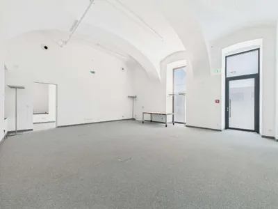 Gewerbeimmobilie mieten in Linz – 74 m², € 2.527 – Bild 5 von 6