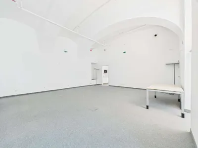 Gewerbeimmobilie mieten in Linz – 74 m², € 2.527 – Bild 6 von 6