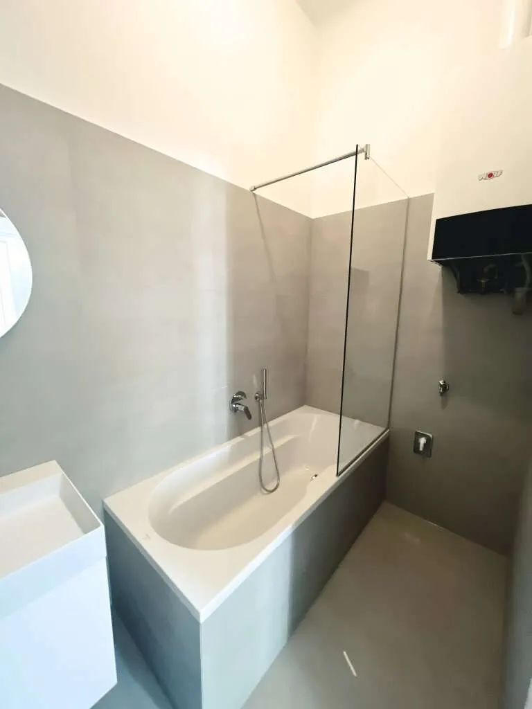 2-Zimmer Altbauwohnung in Erstbezugszustand in Herrschaftlichem Haus! Bestlage in 1030 Wien! Ideal für Paare! - Ansicht 3