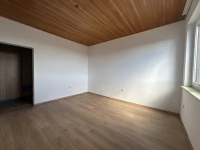 3-Zimmer-Wohnung mieten in Neunkirchen – 110 m², € 895 – Bild 13 von 21
