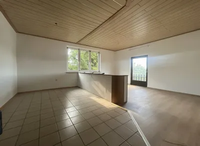 3-Zimmer-Wohnung mieten in Neunkirchen – 110 m², € 895 – Bild 3 von 21