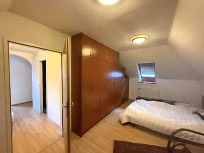 7-Zimmer-Haus kaufen in Bruck an der Leitha – 323 m², € 350.000 – Bild 39 von 41