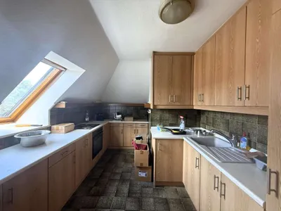 7-Zimmer-Haus kaufen in Bruck an der Leitha – 323 m², € 350.000 – Bild 34 von 41