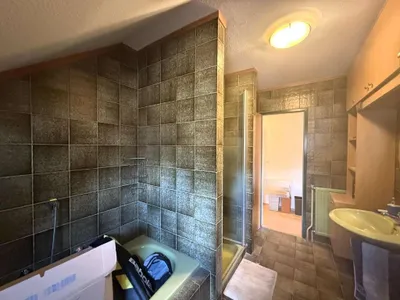 7-Zimmer-Haus kaufen in Bruck an der Leitha – 323 m², € 350.000 – Bild 36 von 41