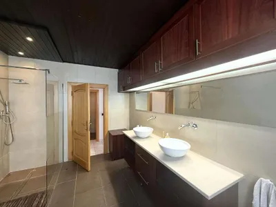 7-Zimmer-Haus kaufen in Bruck an der Leitha – 323 m², € 350.000 – Bild 27 von 41