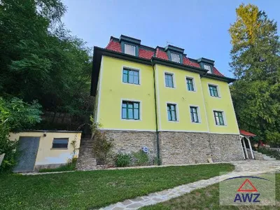 Haus kaufen in Horn – 1 624 m², € 510.000