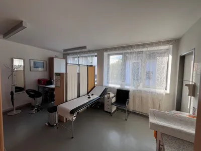 Gewerbeimmobilie mieten in Urfahr-Umgebung – 102 m², € 1.429 – Bild 1 von 7