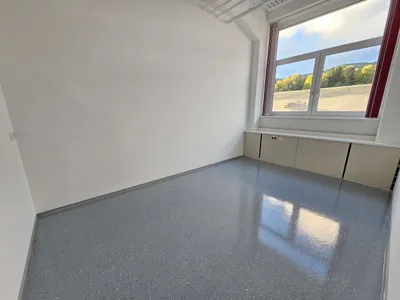 3-Zimmer-Gewerbeimmobilie mieten in Bruck-Mürzzuschlag – 96 m², € 1.021