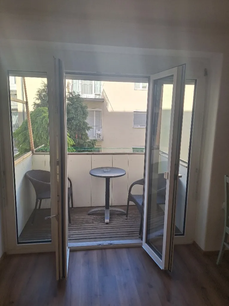 Helle, gut geschnittene und sanierte Eigentumswohnung mit Loggia in 8020 Graz / Gries - Ansicht 3