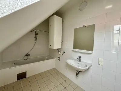 3-Zimmer-Wohnung mieten in Bruck-Mürzzuschlag – 54,35 m², € 640 – Bild 9 von 10