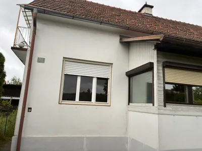 6-Zimmer-Haus mieten in Leibnitz – 110 m², € 1.020 – Bild 1 von 6