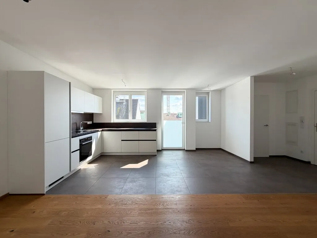 NÄHE NASCHMARKT: U4 Pilgramgasse - Ruhige 3 Zimmerwohnung - Ansicht 2