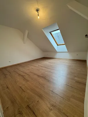 6-Zimmer-Wohnung mieten in Vöcklabruck – 120 m², € 850 – Bild 6 von 14