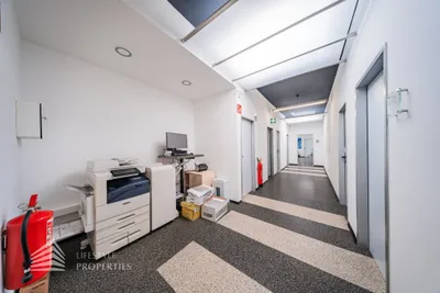 Gewerbeimmobilie mieten in Korneuburg – 1 300 m², € 16.640 – Bild 29 von 36