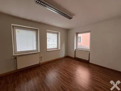 2-Zimmer-Gewerbeimmobilie mieten in Liezen – 65 m², € 380 – Bild 3 von 6