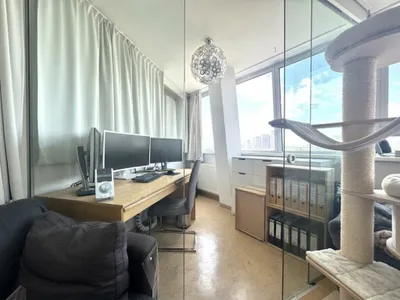 Familienwohnung im 9. Stock beim Gasometer – Bild 2