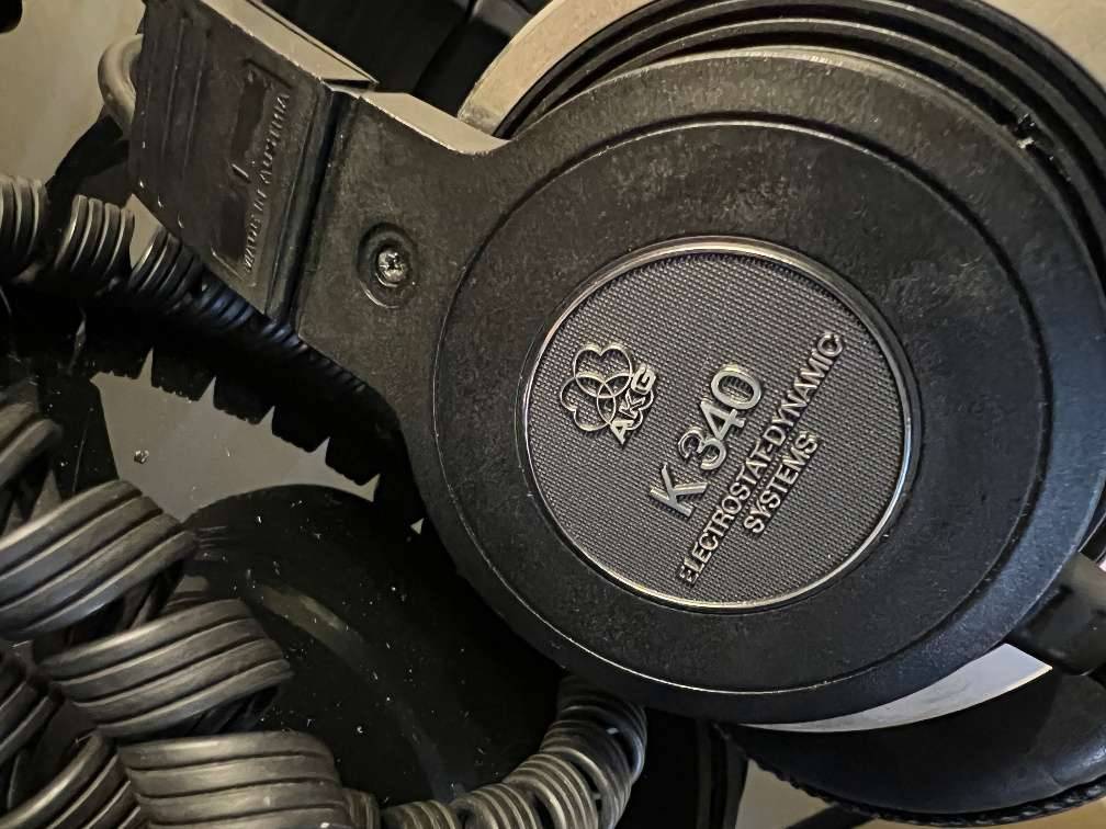 Used AKG K340 Headphones for Sale | HifiShark.com