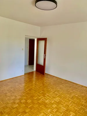2-Zimmer-Wohnung mieten in Linz – 61 m², € 870 – Bild 2 von 12