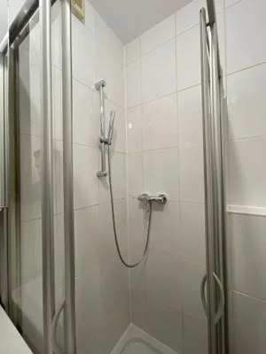 1-Zimmer-Wohnung mieten in Salzburg Stadt – 24 m², € 750 – Bild 18 von 19
