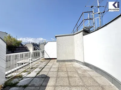 360 TOUR /: TERRASSEN-APARTMENT im renovierten STADTPALAIS – Bild 2