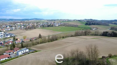 Grundstück kaufen in Eferding – 29 131 m², € 582.620 – Bild 2 von 5