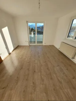 3-Zimmer-Wohnung mieten in Hallein – 80 m², € 1.390 – Bild 8 von 16