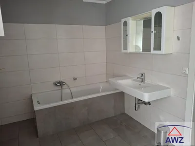 13-Zimmer-Haus kaufen in Vöcklabruck – 300 m² – Bild 7 von 8