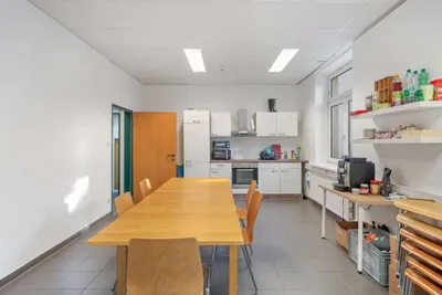 Gewerbeimmobilie mieten in Wien – 270 m², € 3.170 – Bild 11 von 13