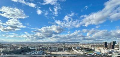 +++ PROVISIONSFREIE ATEMBERAUBENDE 2-ZIMMER WOHNUNG MIT LOGGIA ÜBER DEN DÄCHERN VON WIEN IM Q TOWER 30. OBERGESCHOSS, THE MARKS! U3, SHOPPING CENTER GASOMETER UND PRATER UMS ECK! FREI AB 09/2026 +++ – Bild 2