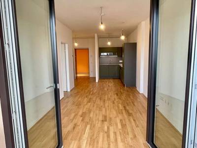+++ PROVISIONSFREIE ATEMBERAUBENDE 2-ZIMMER WOHNUNG MIT LOGGIA ÜBER DEN DÄCHERN VON WIEN IM Q TOWER 30. OBERGESCHOSS, THE MARKS! U3, SHOPPING CENTER GASOMETER UND PRATER UMS ECK! FREI AB 09/2026 +++