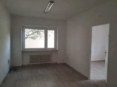 4-Zimmer-Gewerbeimmobilie mieten in Kirchdorf an der Krems – 64 m², € 770 – Bild 8 von 9