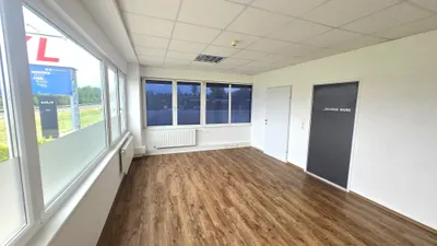 2-Zimmer-Gewerbeimmobilie mieten in Ried im Innkreis – 84 m², € 490 – Bild 6 von 9