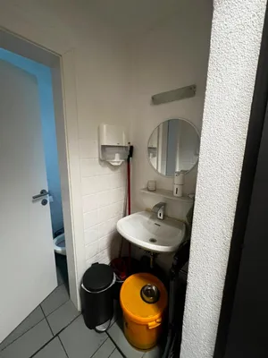 1-Zimmer-Gewerbeimmobilie mieten in Imst – 60 m², € 1.800 – Bild 12 von 18