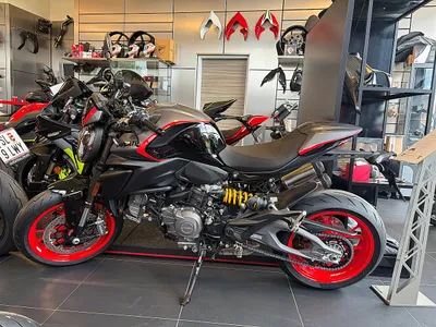 Ducati Monster + Sport Lagernd