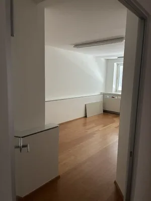 Gewerbeimmobilie mieten in Wien – 728 m², € 18 – Bild 7 von 15