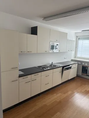 Gewerbeimmobilie mieten in Wien – 728 m², € 18 – Bild 14 von 15