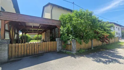 7-Zimmer-Immobilie kaufen in Klagenfurt Land – 220 m², € 380.000 – Bild 2 von 25