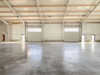 Gewerbeimmobilie mieten in Korneuburg – 1 395 m², € 12.000 – Bild 3 von 24