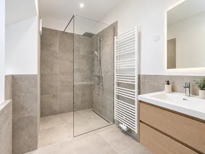 2-Zimmer-Wohnung mieten in Linz – 40 m², € 850 – Bild 5 von 6
