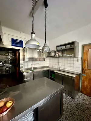 35-Zimmer-Gewerbeimmobilie kaufen in Wiener Neustadt Land – 2 200 m², € 1.098.000 – Bild 12 von 17