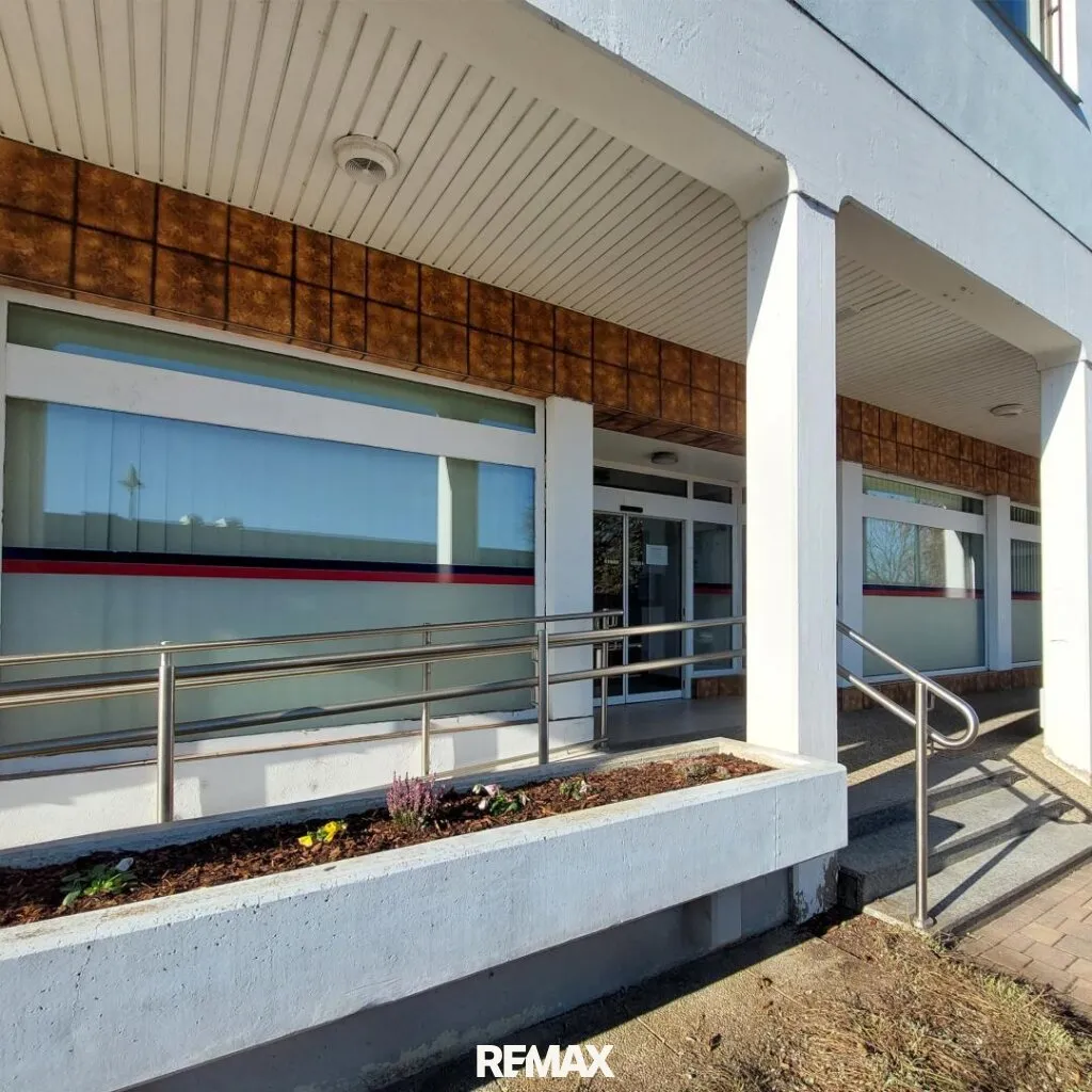 Büro- und Seminarhaus in zentraler Jennersdorfer Lage - Ansicht 3