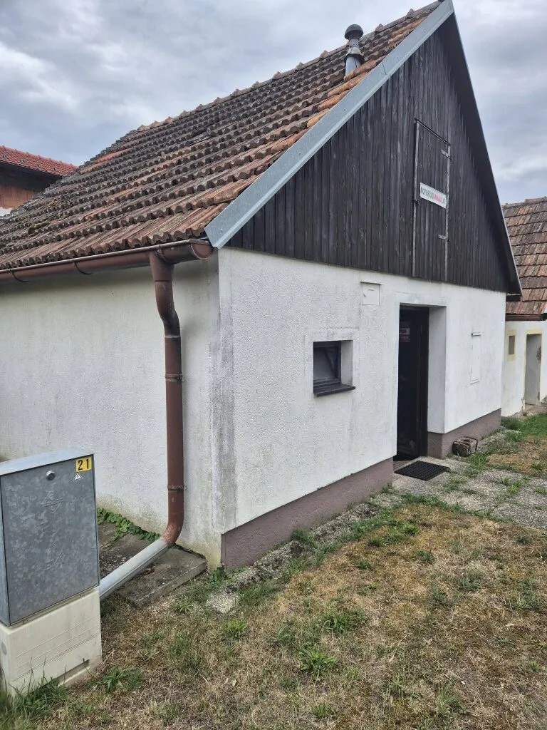 + Bestlage in Großkrut + 31m² großer Weinkeller + Nahe dem Kellerberg Großkrut + nur 40 Min. von Wien + - Ansicht 2