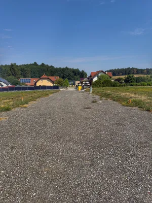 Grundstück kaufen in Krems Land – 750 m², € 21.000 – Bild 2 von 7